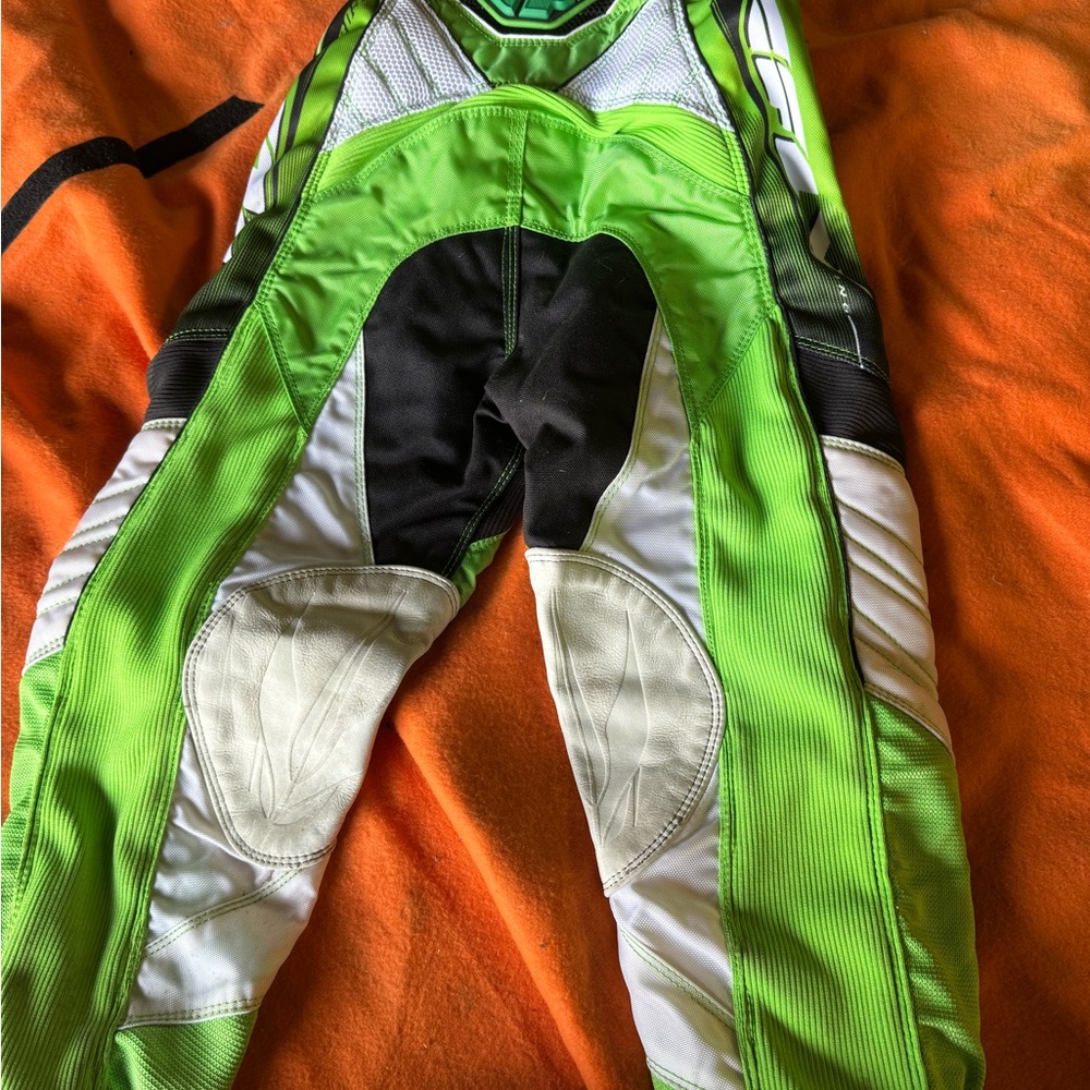 Fly Racing Youth Pants - Picture 2 of 6